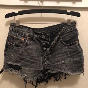 Levi’s 501 black cutoff shorts